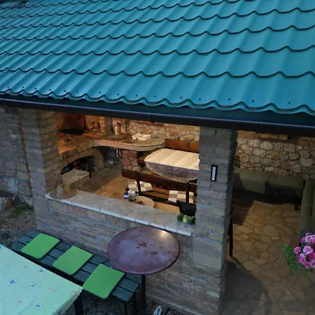 Ferienhaus Zeleni Kutak
